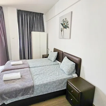 Unique Cozy Studio, 150m From Chabad Lubavitch Appartamento